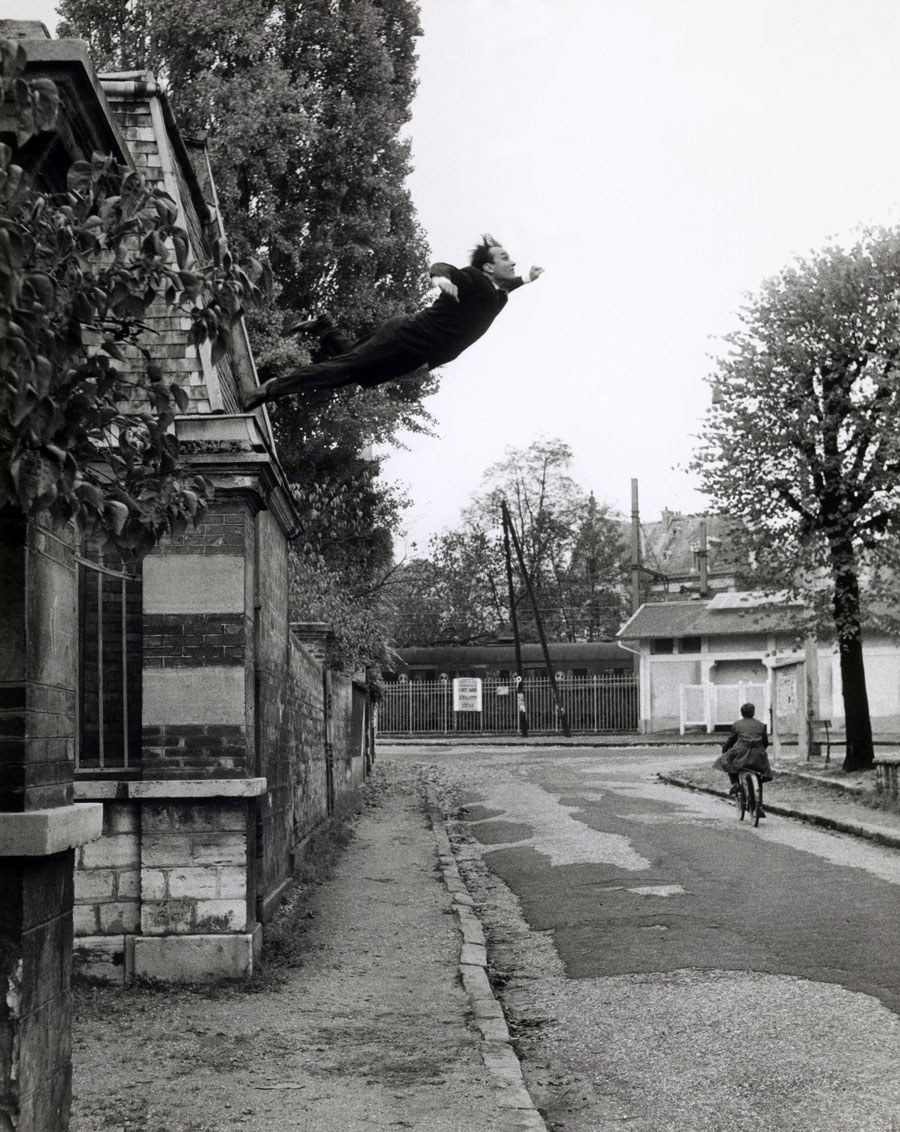10 Yves Klein
