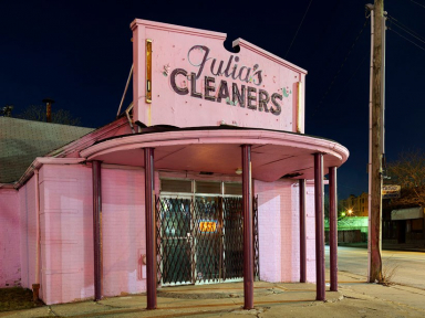 Julias Cleaners Detroit 2016 0869